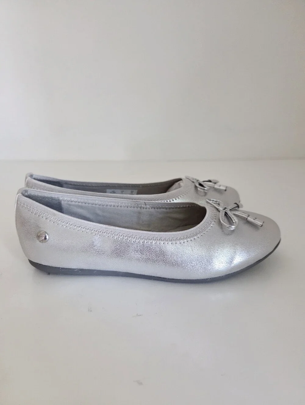Hush Puppies Silver Ballet Flats with Bow 13.5W